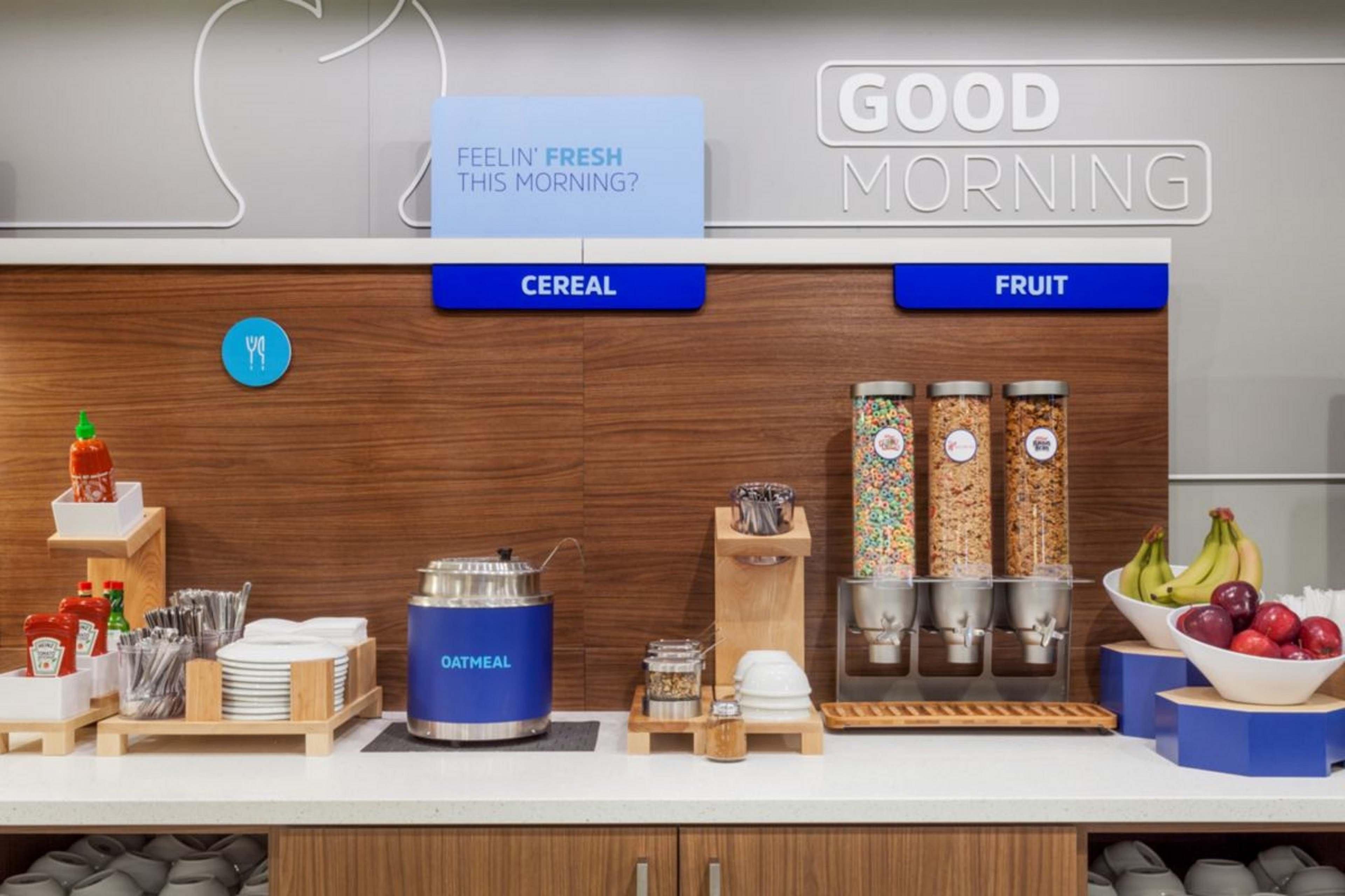 Express & By Ihg 2* Wauseon