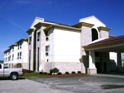 Express & By Ihg Hotel Wauseon